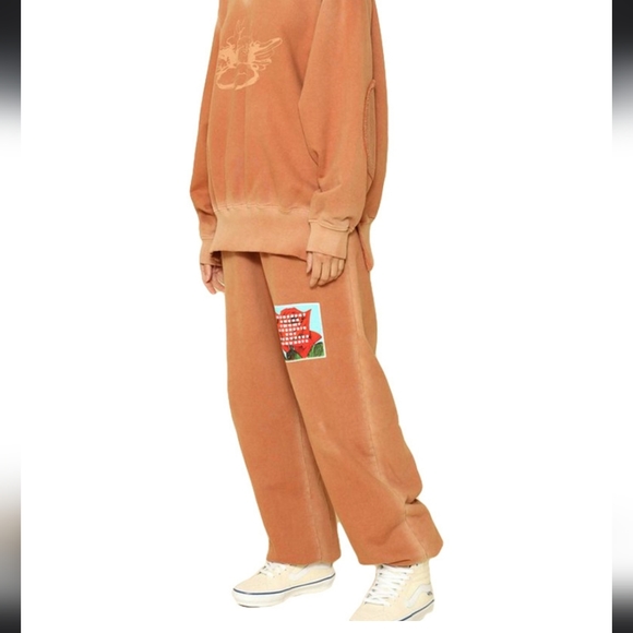 D5. NWT Boys Lie From Another Perspective Sweatpants Size Small - Picture 2 of 5